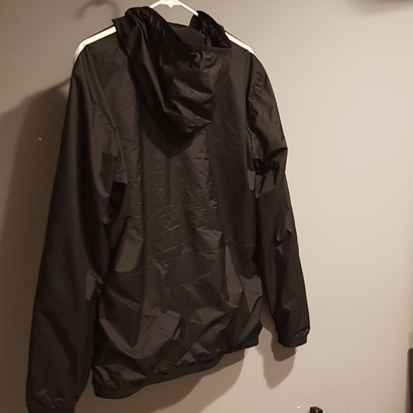 Adidas Windbreaker Like NEW - Picture 2 of 3